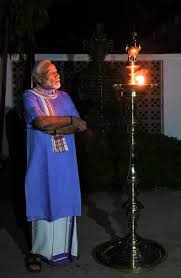 India Lights Diya's,Candle's,Lamp, Torch to Show unity to Fight Against COVID-19